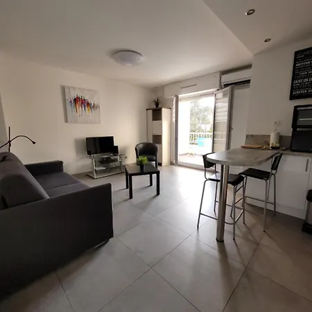 Beau Climatise, Parking Prive Centre Apartment *